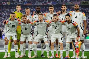 德国杯-10人勒沃库森1-0凯泽斯劳滕夺双冠王 扎卡世界波制胜